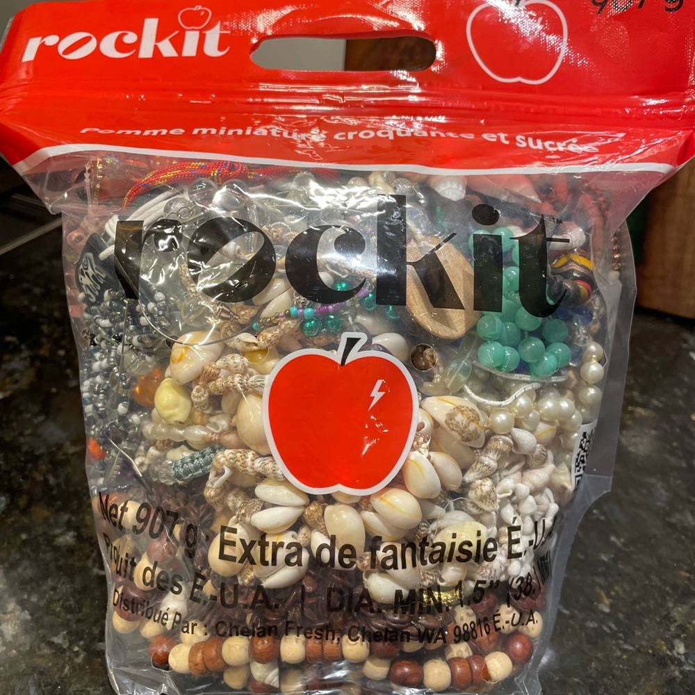 Large bag of Jewelry beads for wearing or craft/ jewelry lot
